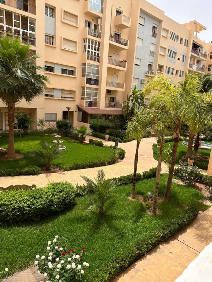 Appart Plein Centre Oujda Esterno foto